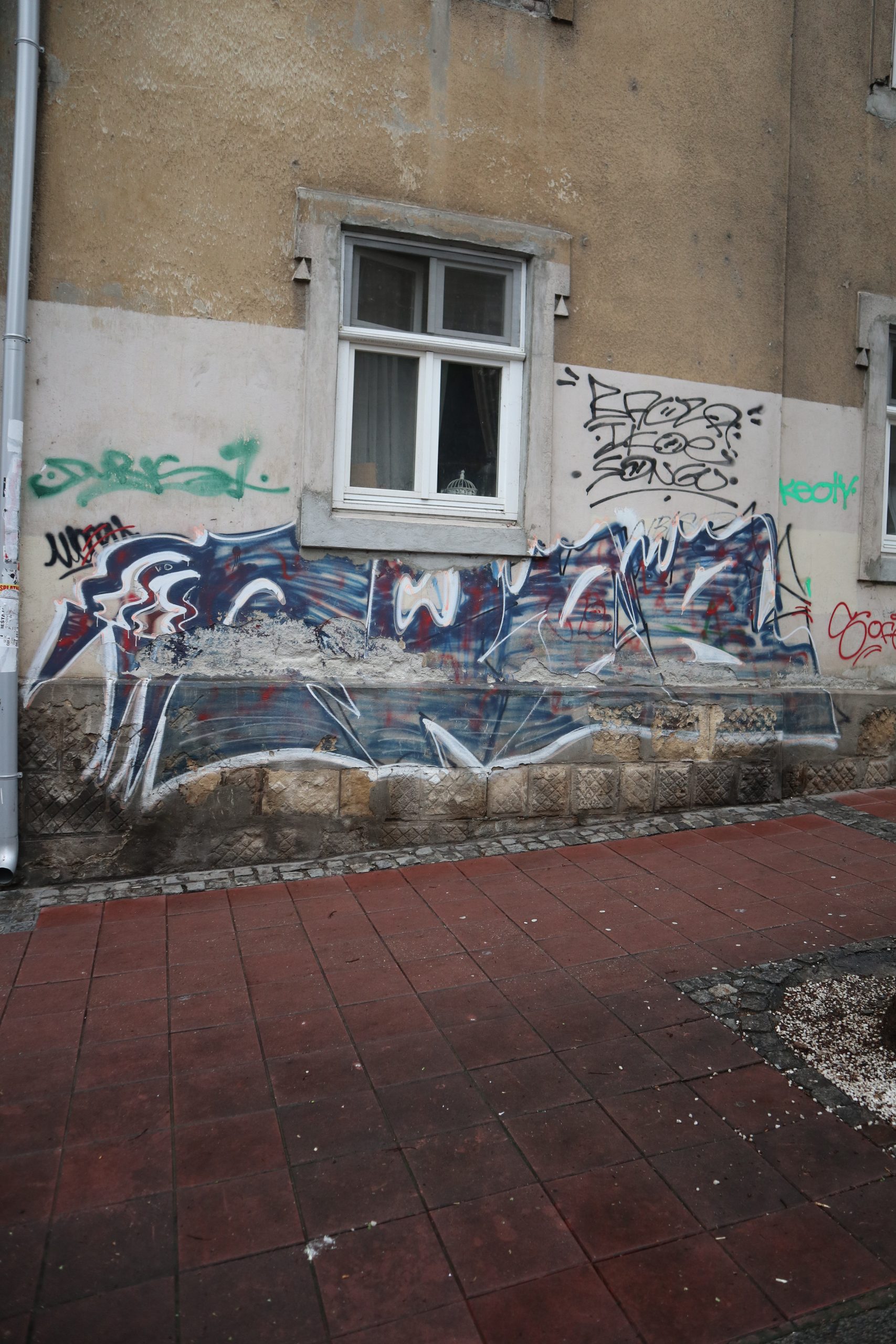 BELGRAD GRAFFITI