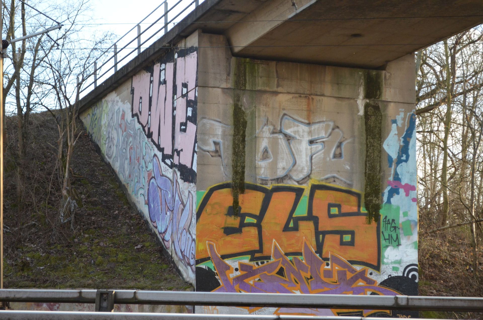 TOFU ELS KEYS OWE SPIN KROK