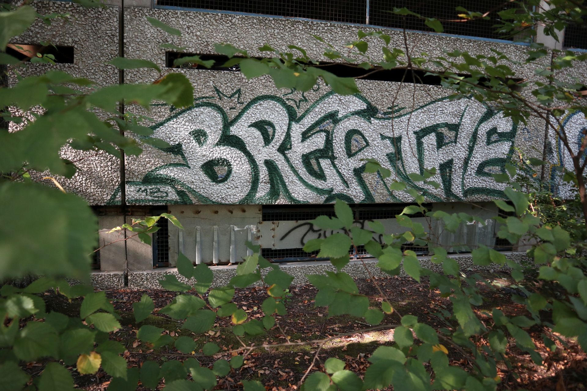 BREATHE
