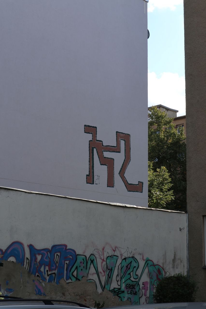 XL